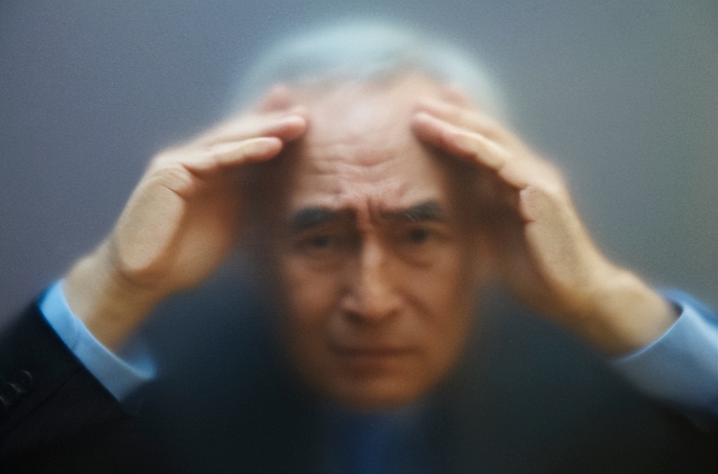 花茶失眠多梦,失眠多梦易醒用什么泡水喝有效