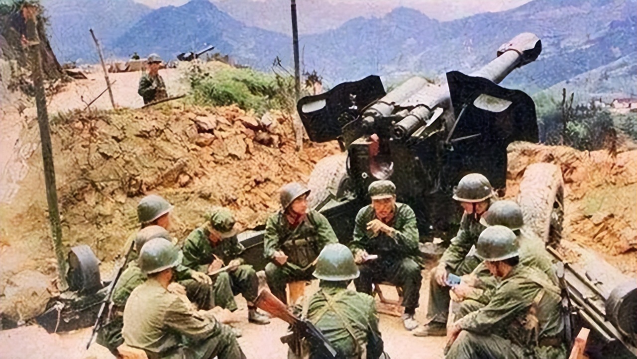 1998年*万年张**访美，美国陆军司令一把将其抱住大喊：可算抓到你了