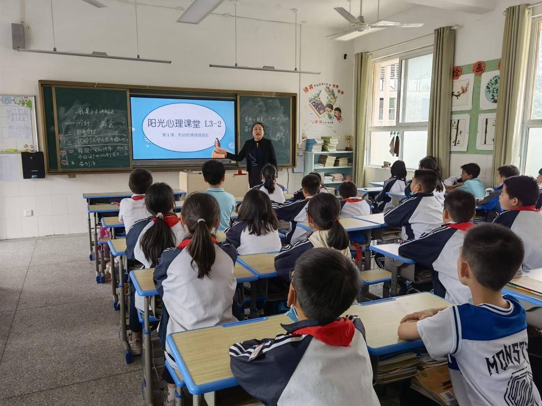 活动助推校园文明建设,小学文明校园创建工作纪实