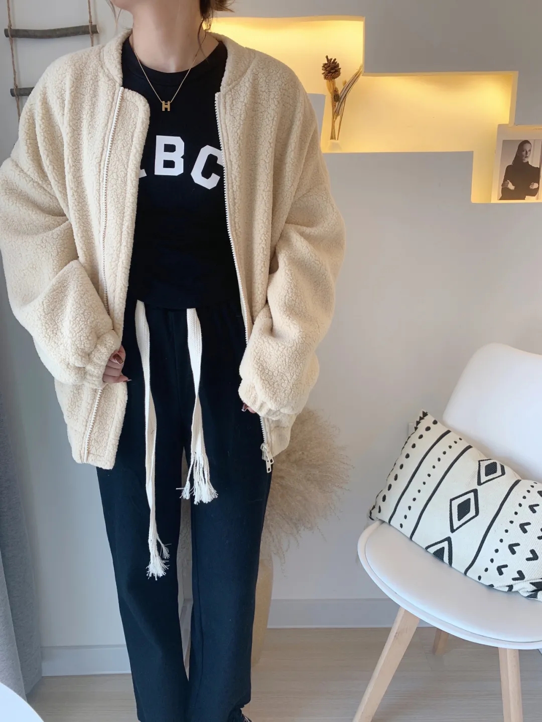 时尚大气好看的女装品牌,2022高档品质新款时尚气质女装