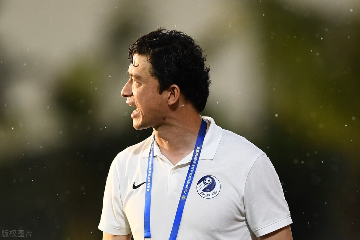 中国男足退场,中国男足退出了吗