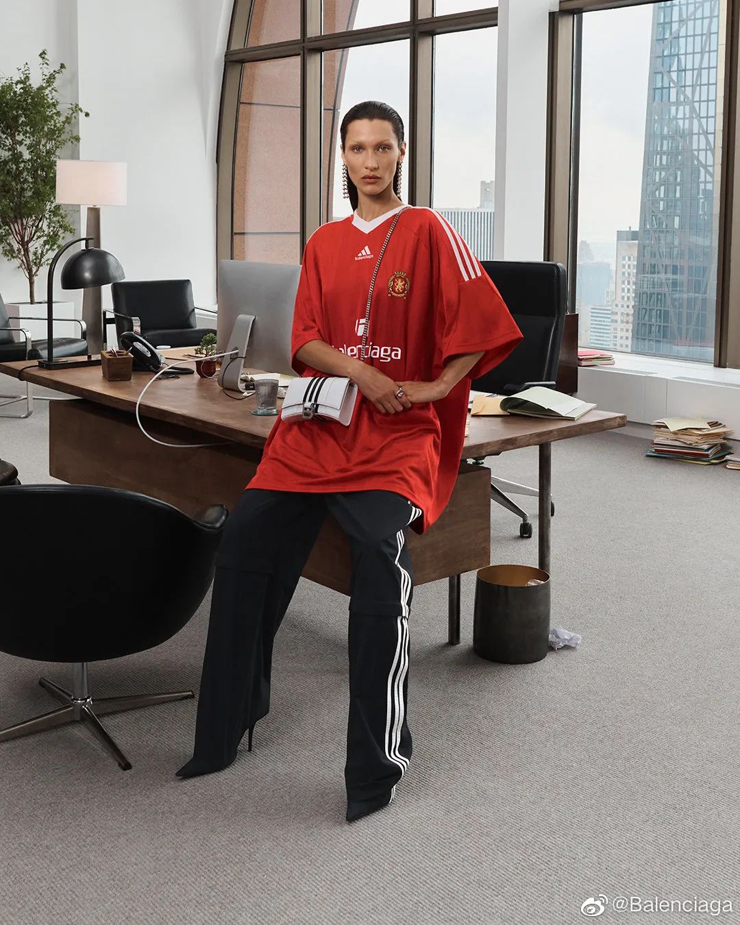 lv梅西c罗同框高清图,梅西c罗同框为lv拍广告营销