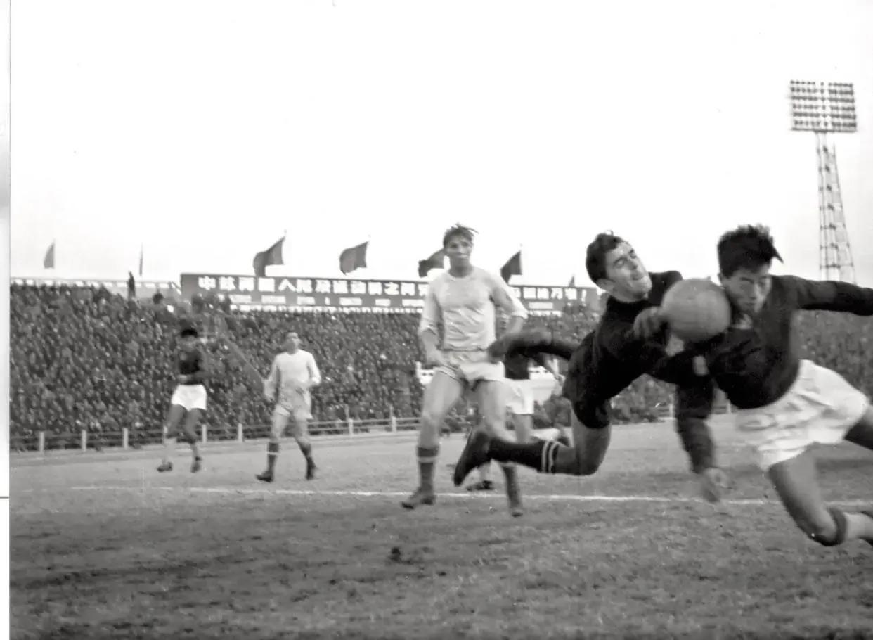 领袖们的足球往事，毛主席也曾做过守门员