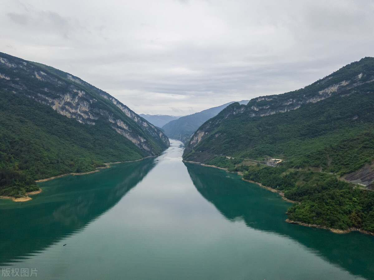 关于绿水青山的诗句经典,古诗青山绿水美如画七绝十首