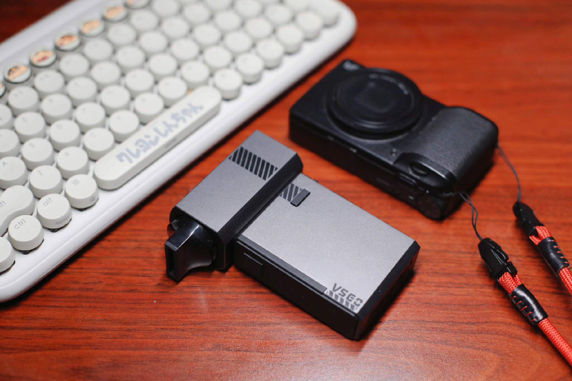 告别传统气吹，让相机远离灰尘，VSGO微高电动气吹体验感太好了～