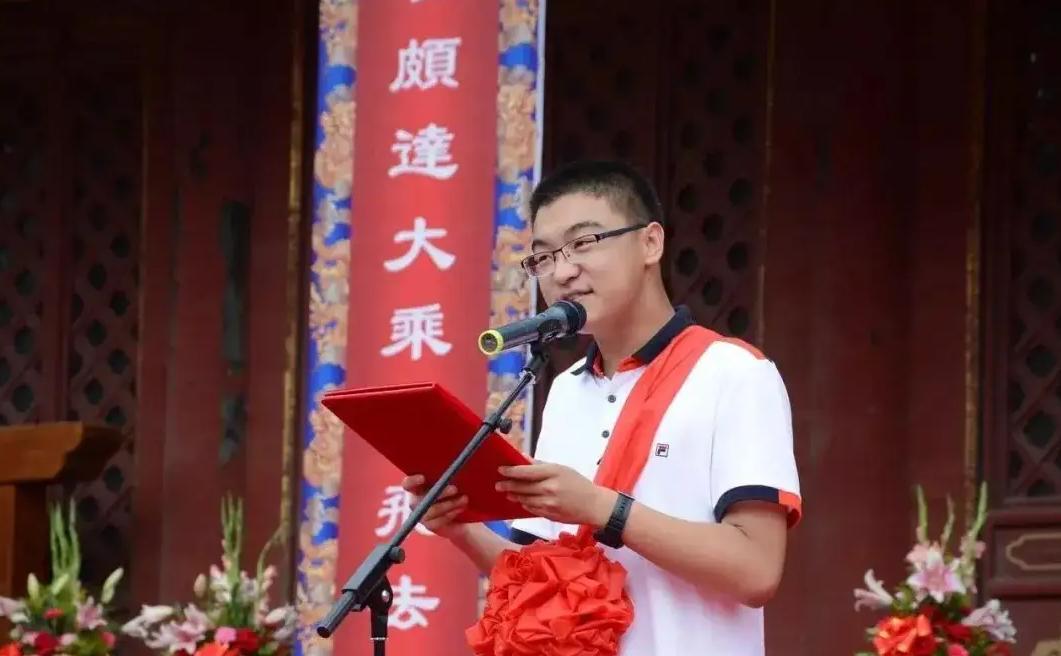 南开跟清华北大谁更好,清华北大对比985211