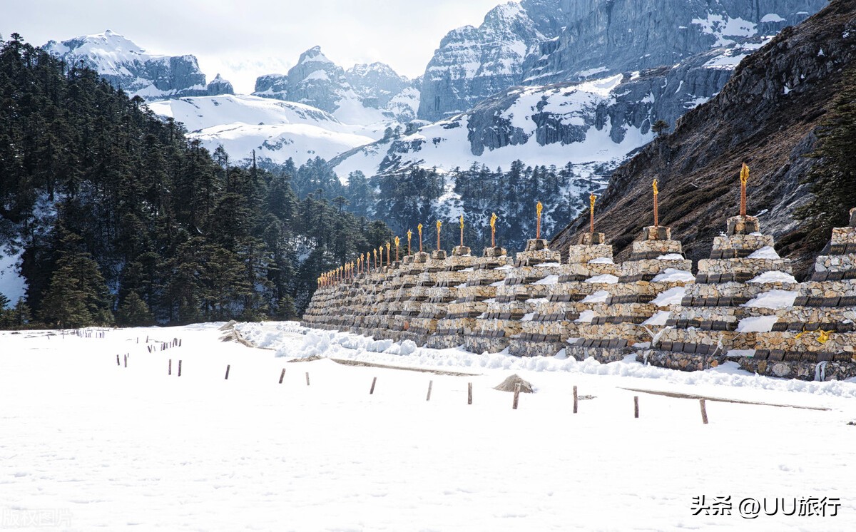 香格里拉必去的三个地方是哪三个,云南香格里拉旅游攻略必去景点