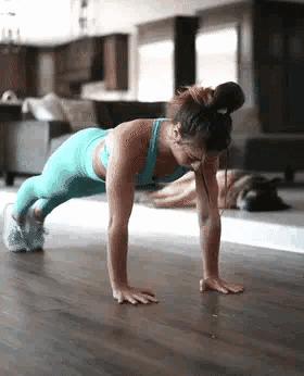 最简单的动作减肥肚腩和腰肉,腹部赘肉最有效的减肥动作