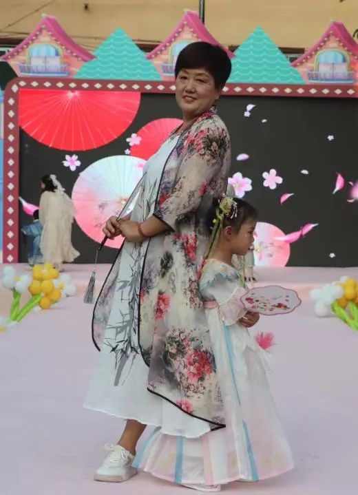 益悦童心幼儿园庆六一精彩表演,清东幼儿园庆六一游园活动