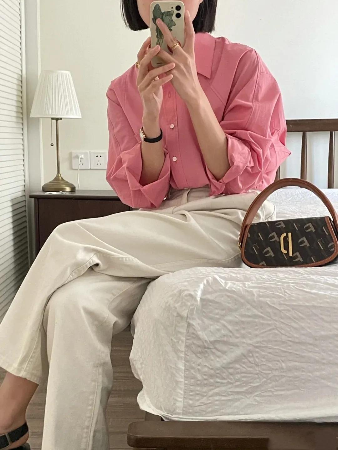 粉色格子衬衫该怎么搭配裤子,粉色衬衫搭配什么颜色的裤子好看