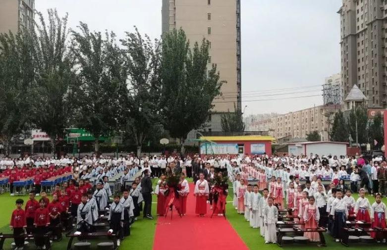 包头南小教育联盟第二校区怎么样,南二小教育联盟第二校区包头