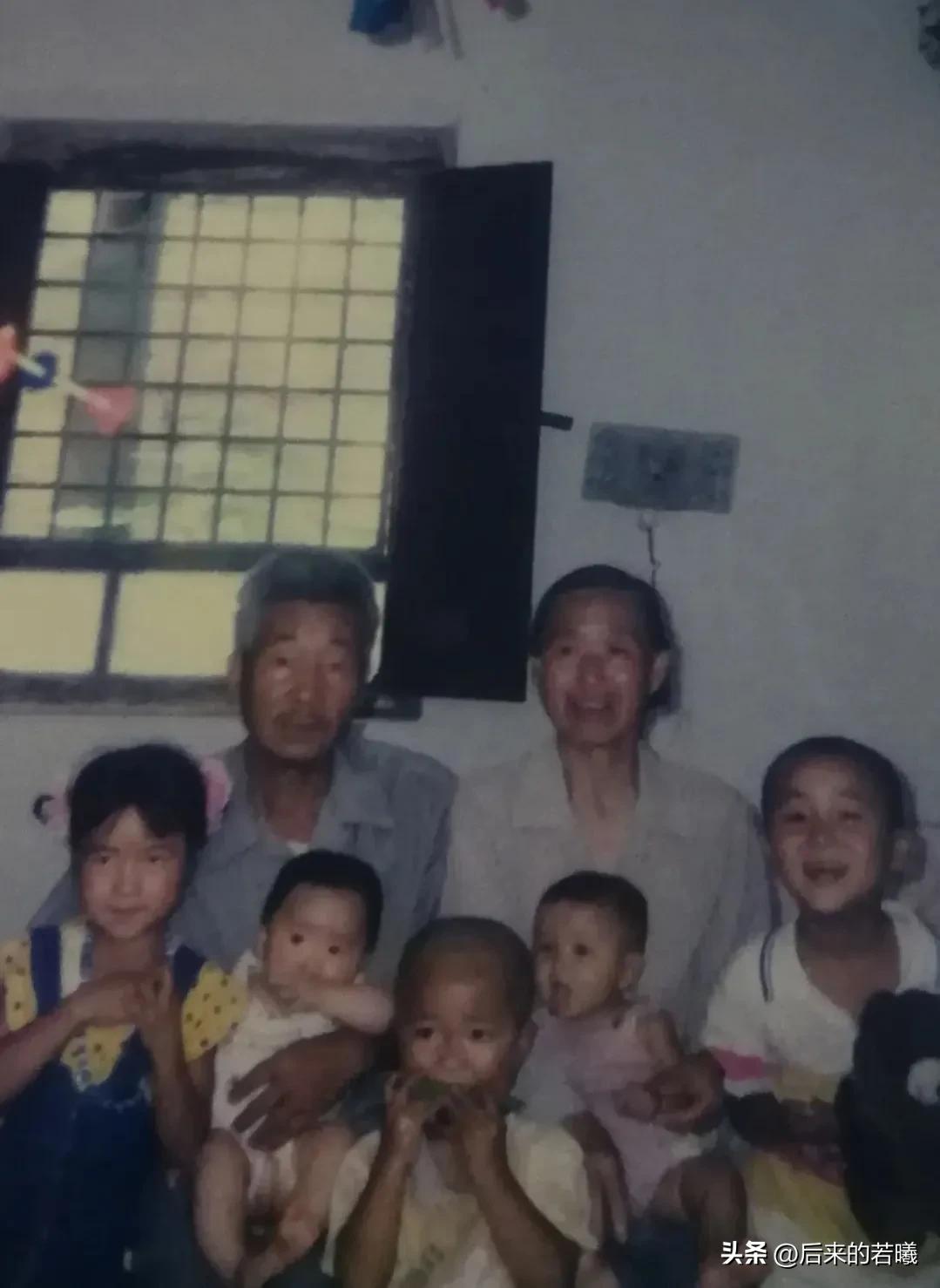 护士去德国要先学德语还是英语,我到德国留学的第一天