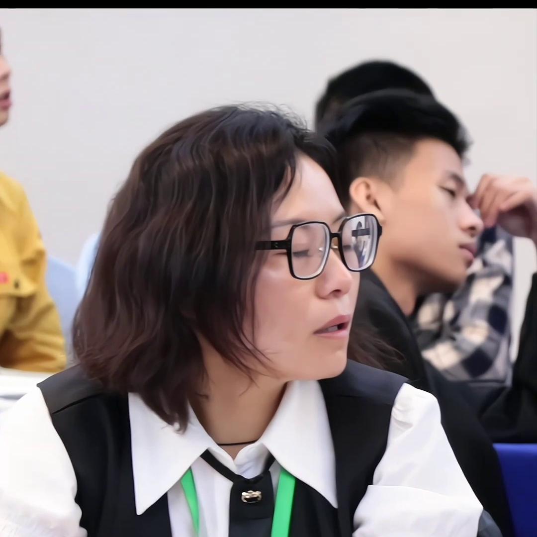 我要做会赚钱的商界小企业@抖音创作者中心