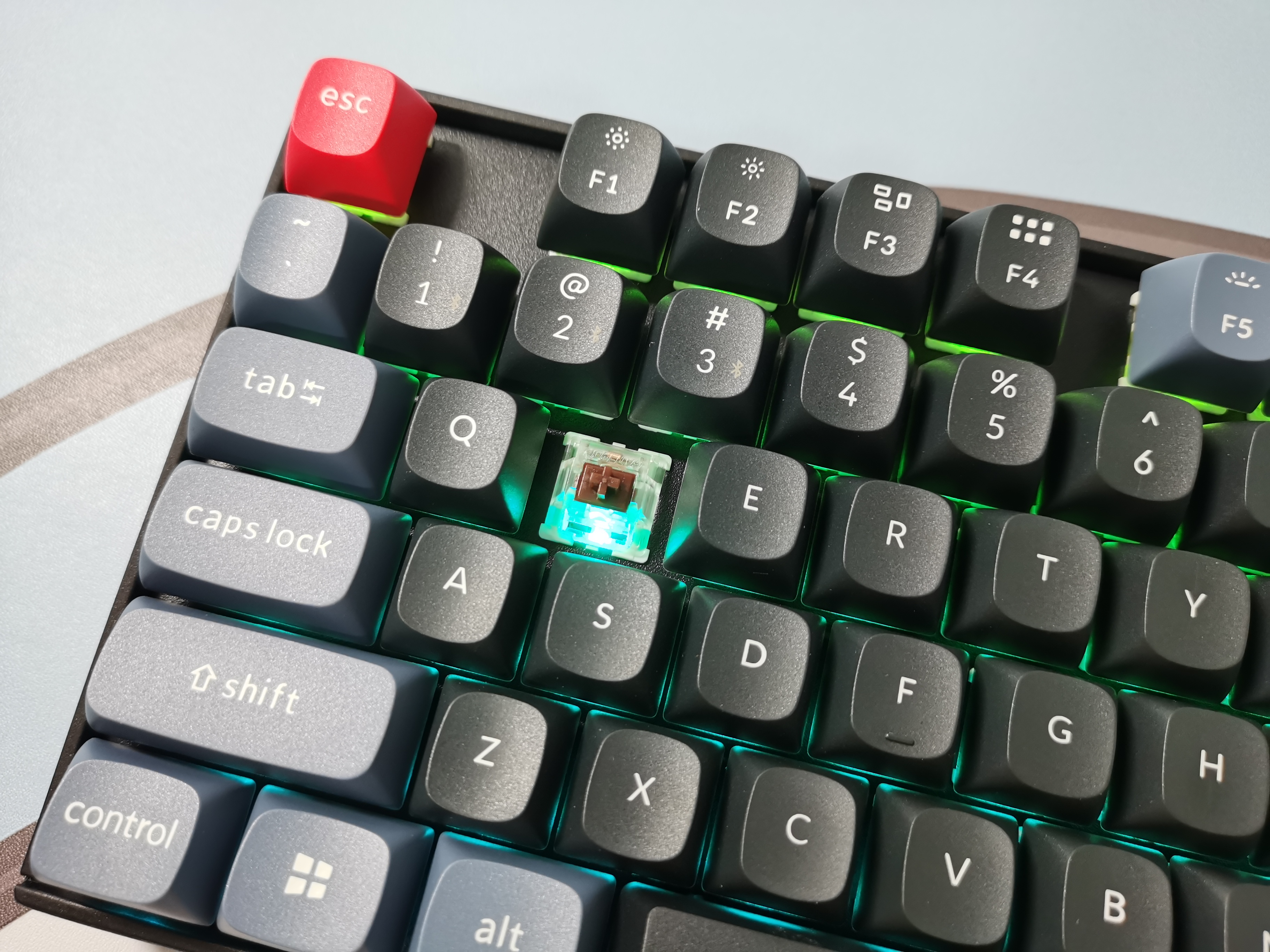 keychron机械键盘属于什么水平,keychronk8机械键盘rgb灯效