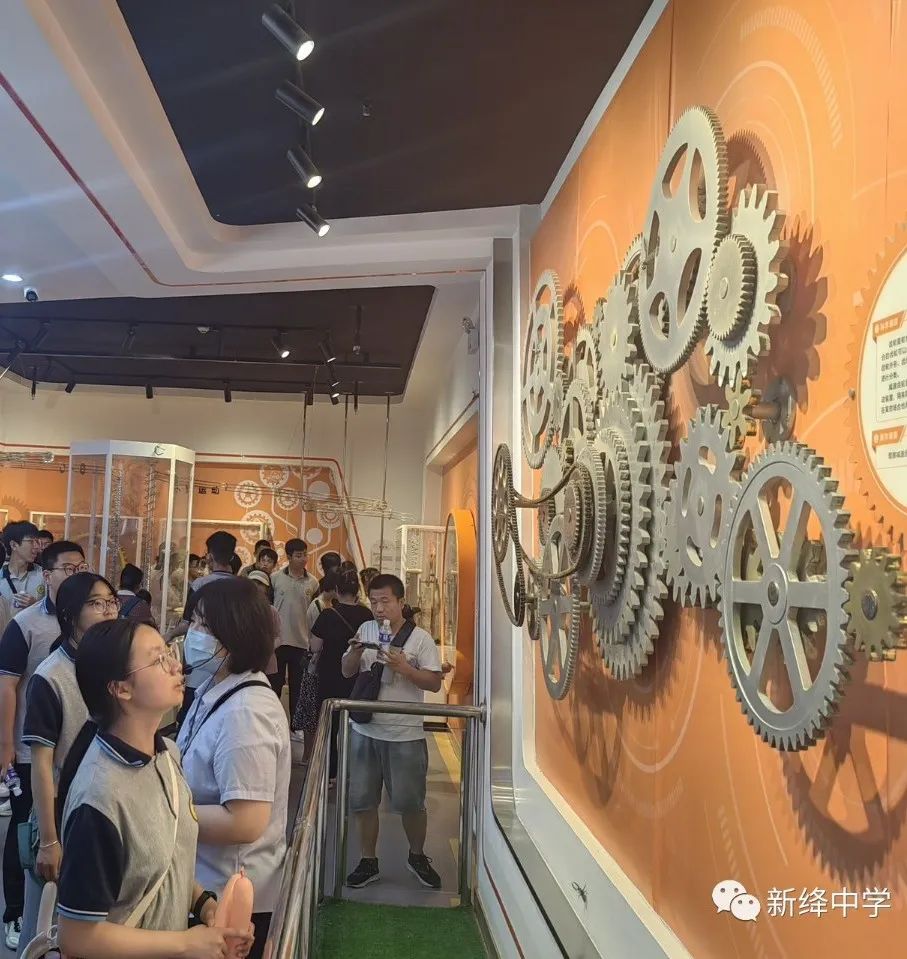 姹傜湡涓娓稿娲诲姩,姹傜湡璺佃