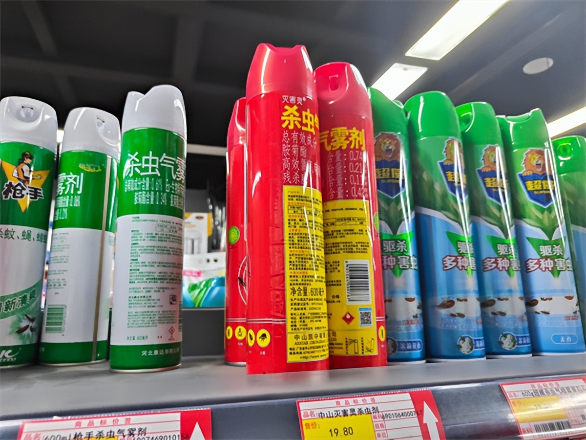 夏天蝇蚊特别多,今年蚊蝇为啥少了