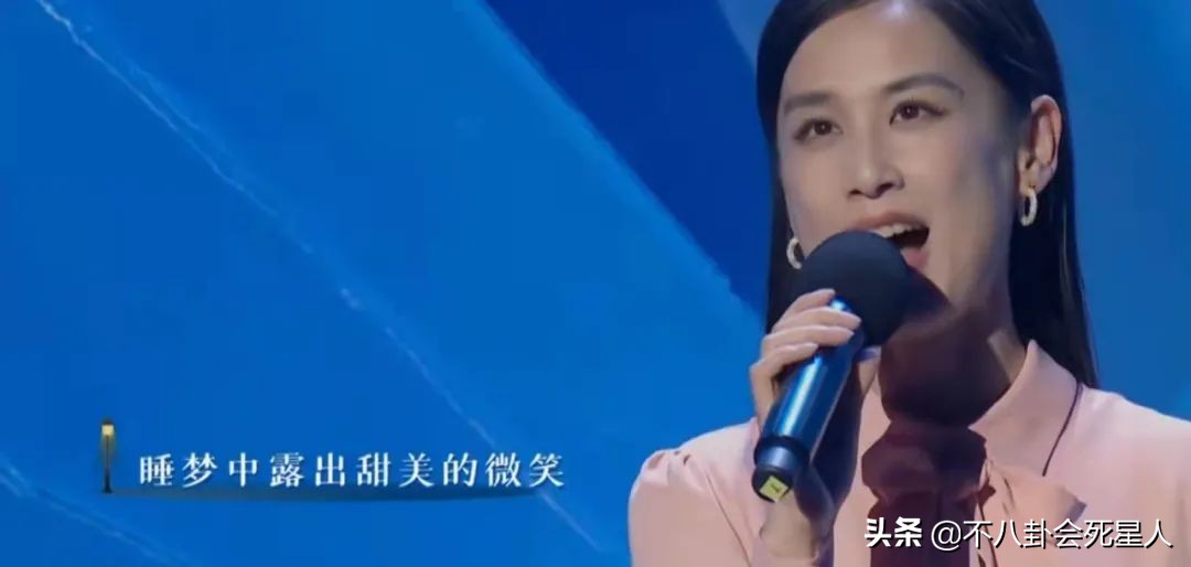 单眼斜视的明星,三白斗鸡眼