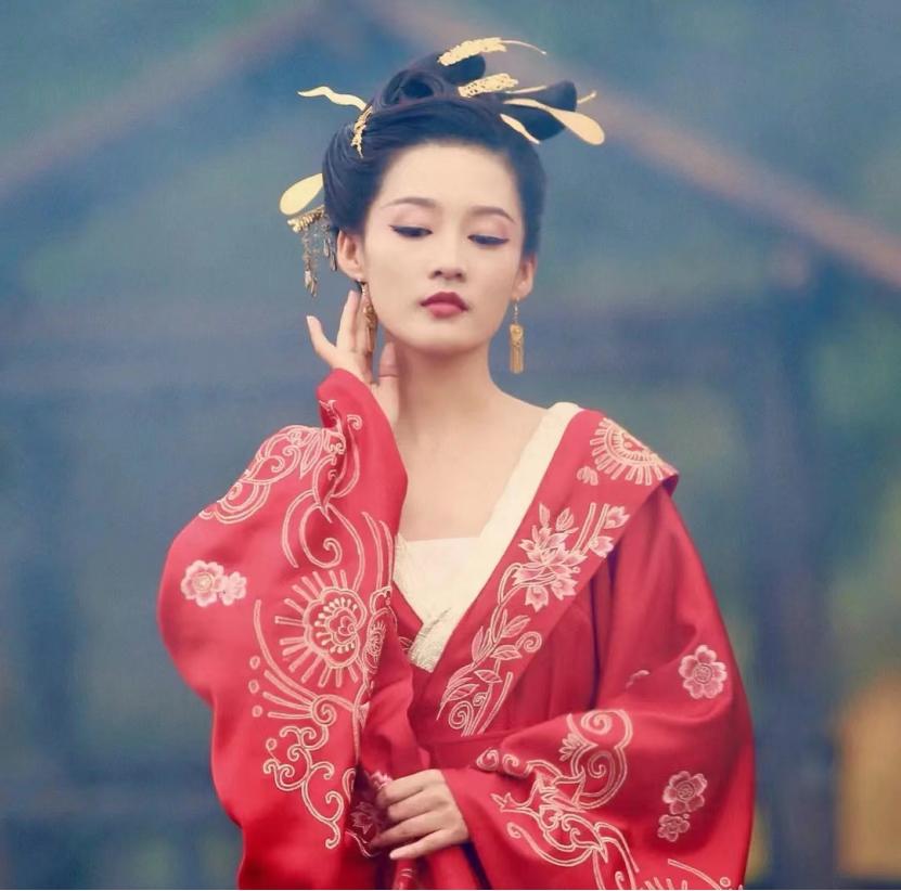 赵丽颖刘亦菲全部视频,腾讯四部点赞破百万的剧集