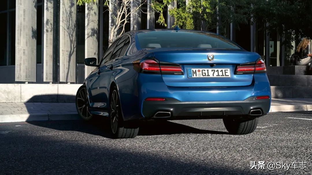 宝马在国外销量,宝马暂停向俄出口汽车