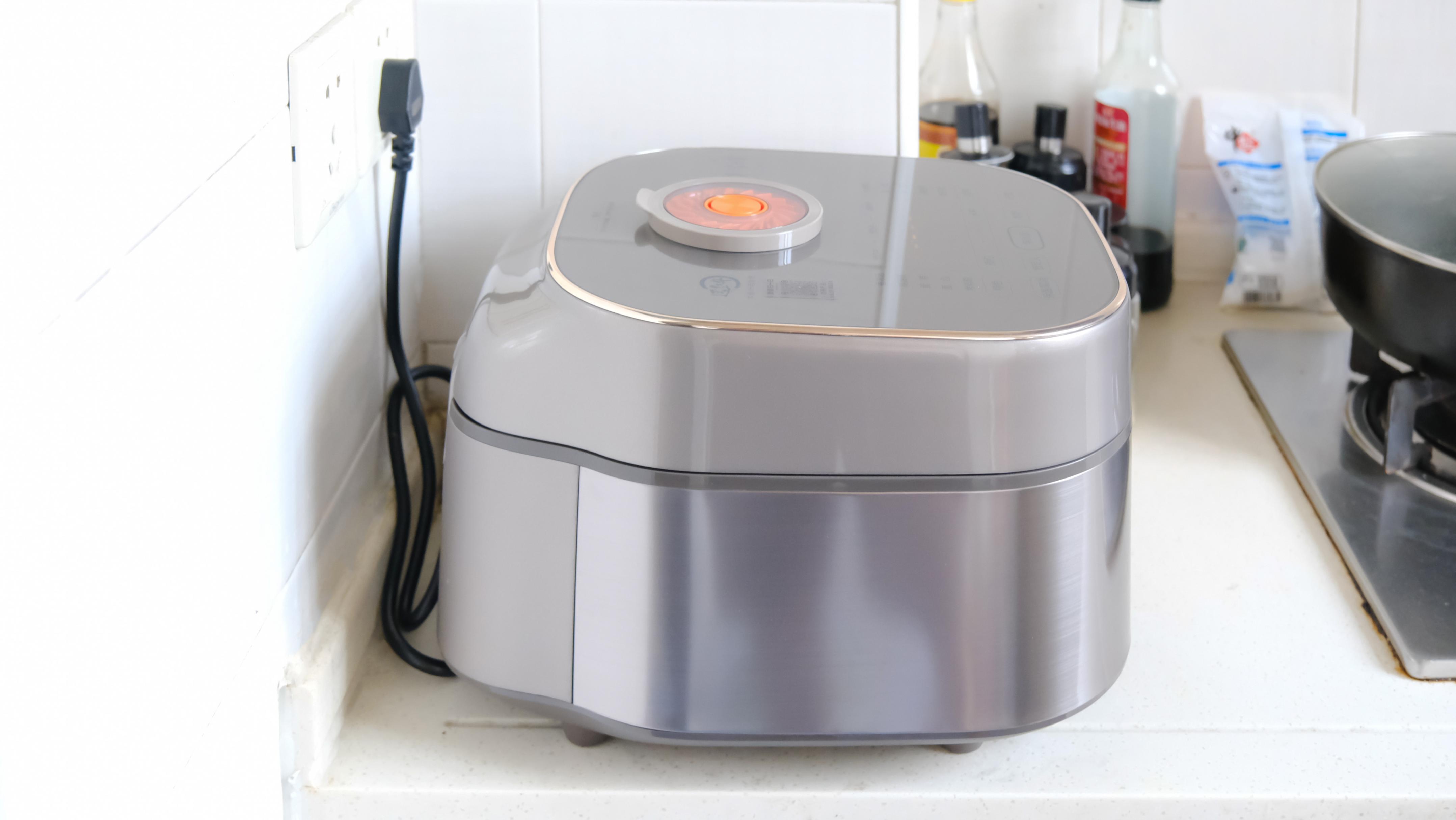 苏泊尔远红外本釜电饭煲正式问世,苏泊尔远红外电饭煲可以做什么饭