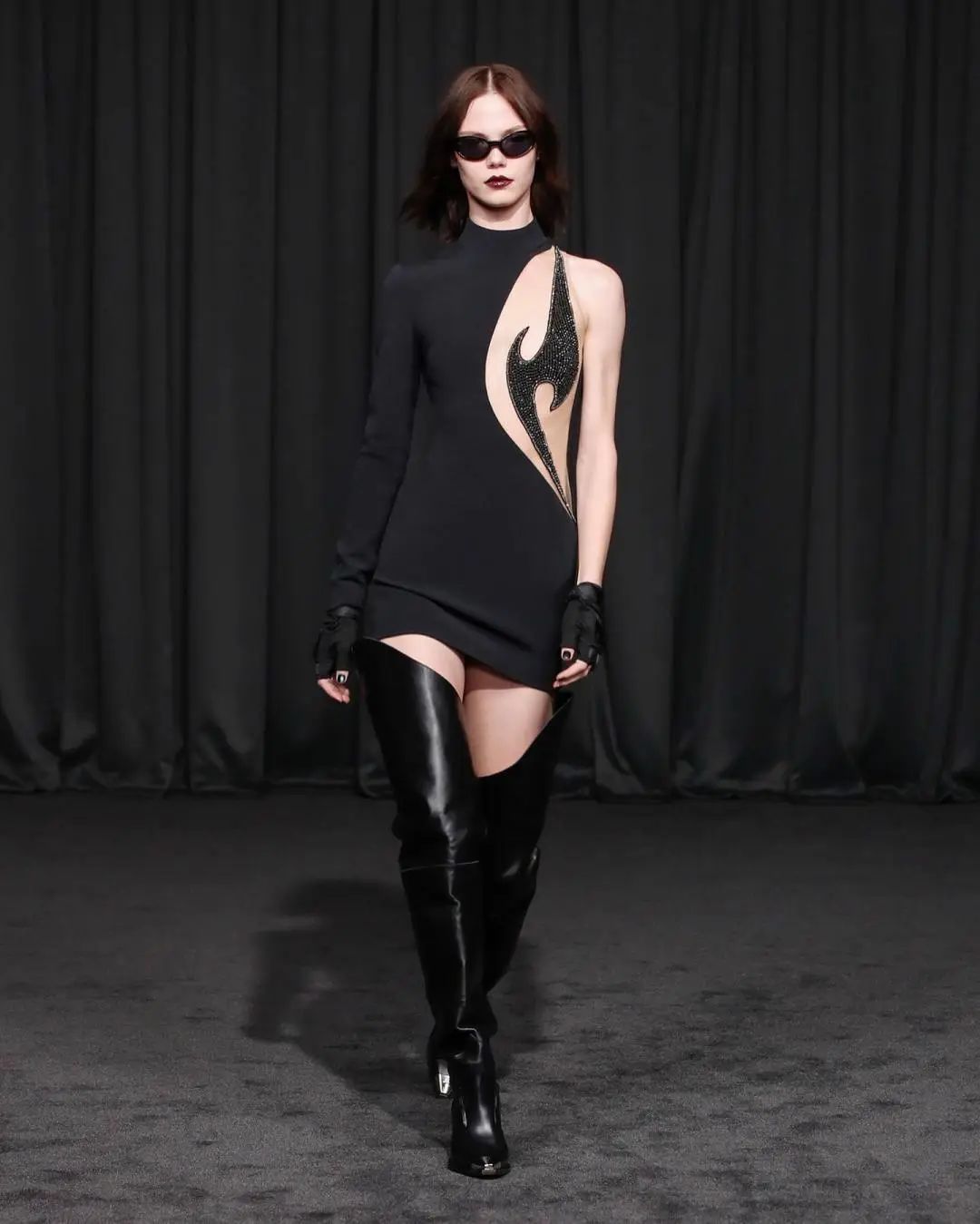 短发夏季气质穿搭高级感,夏季时尚个性精神短发