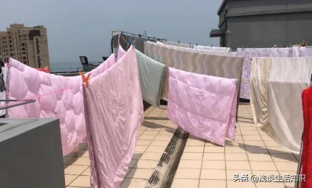 为什么收老旧小区顶楼,老小区买顶楼的好处和坏处