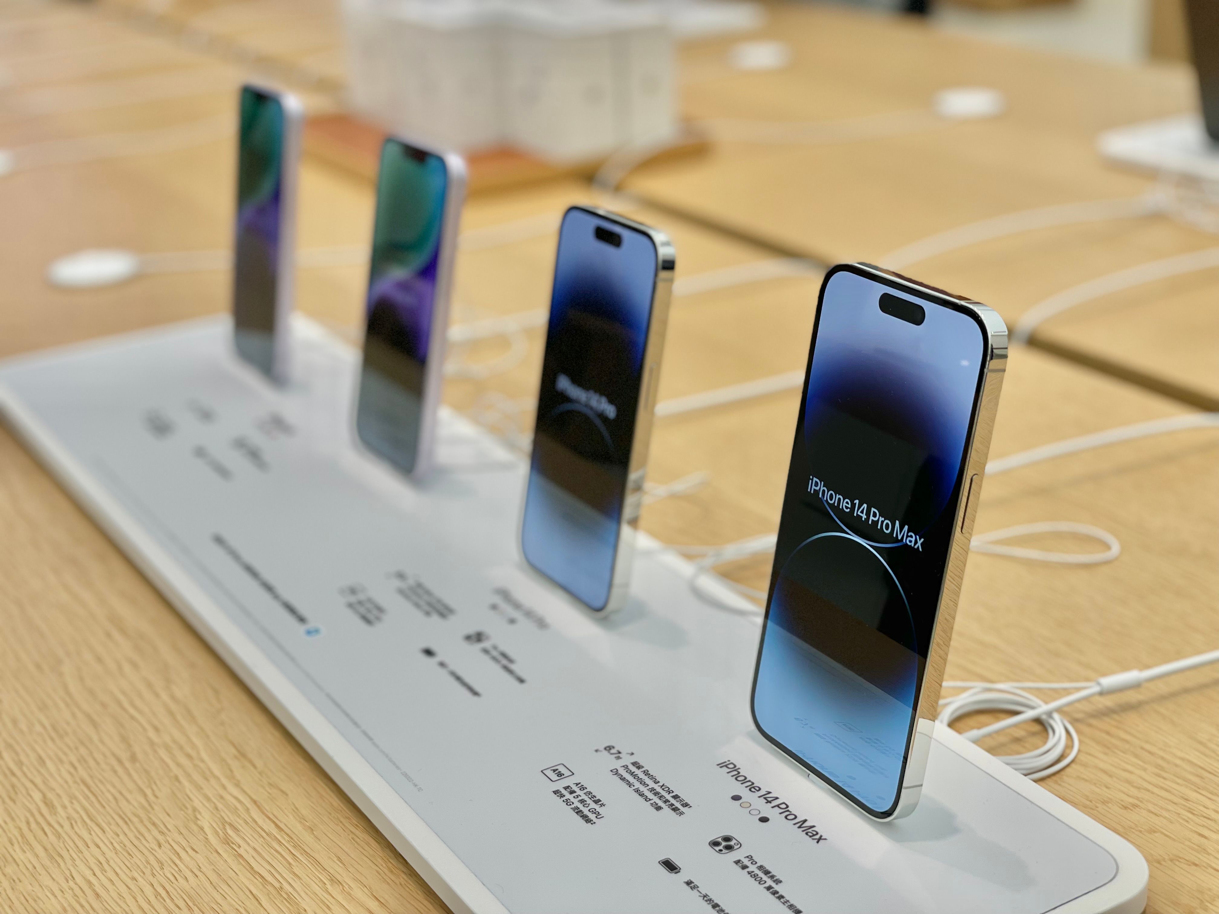 中国香港国产小米手机排行榜,香港2000左右三星性价比高的手机