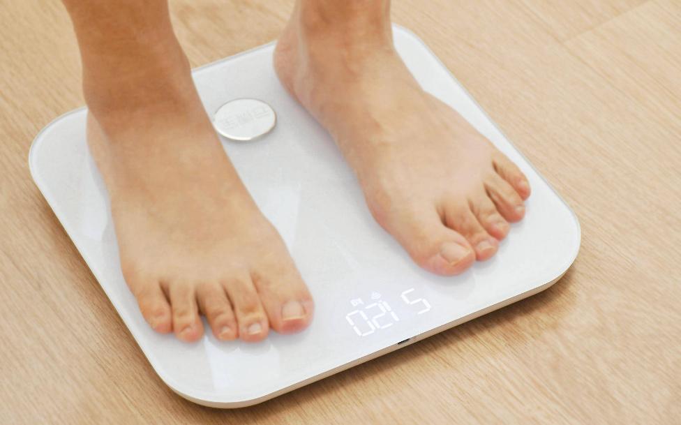 华为体脂秤现在称的不准了怎么办,体脂秤的正确使用方法