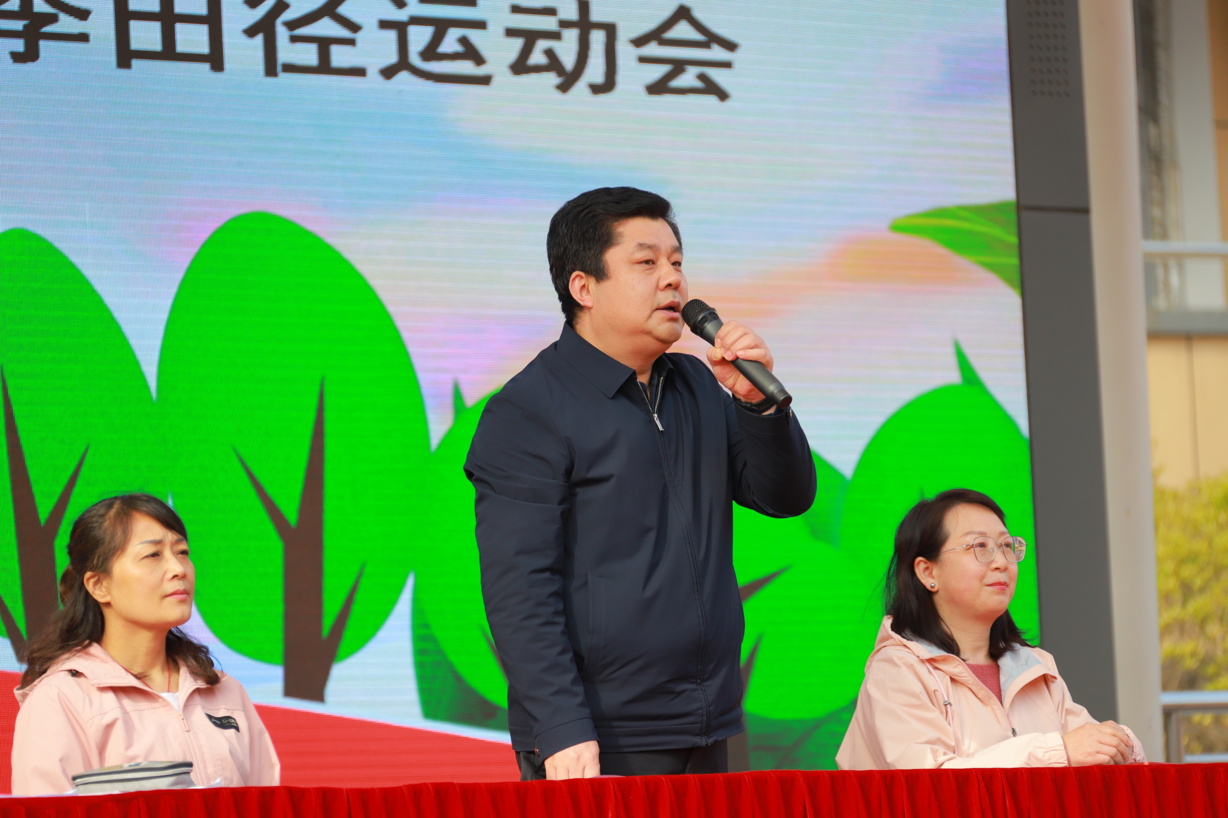 队列比赛风采展示,社团风采展示活动小学