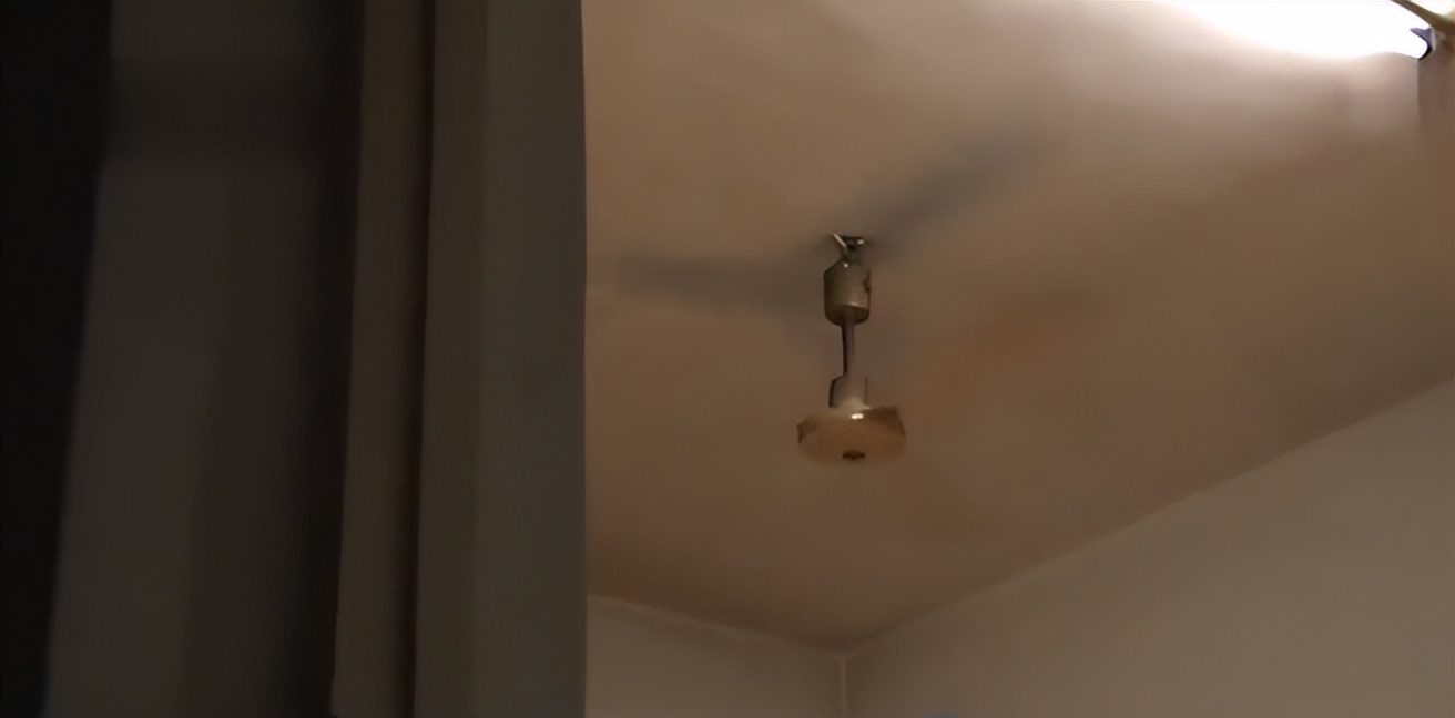 一家三口吃馄饨丧命,天津一家四口吃饺子死亡