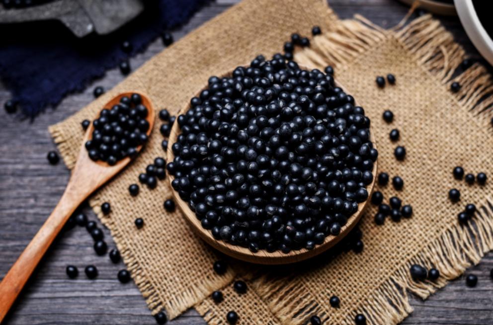 青少年肾气不足白发能治愈吗,白发吃什么补肾气最好