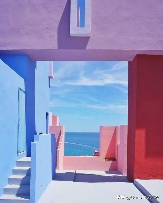 西班牙海边的纪念碑谷,西班牙海岸纪念碑谷