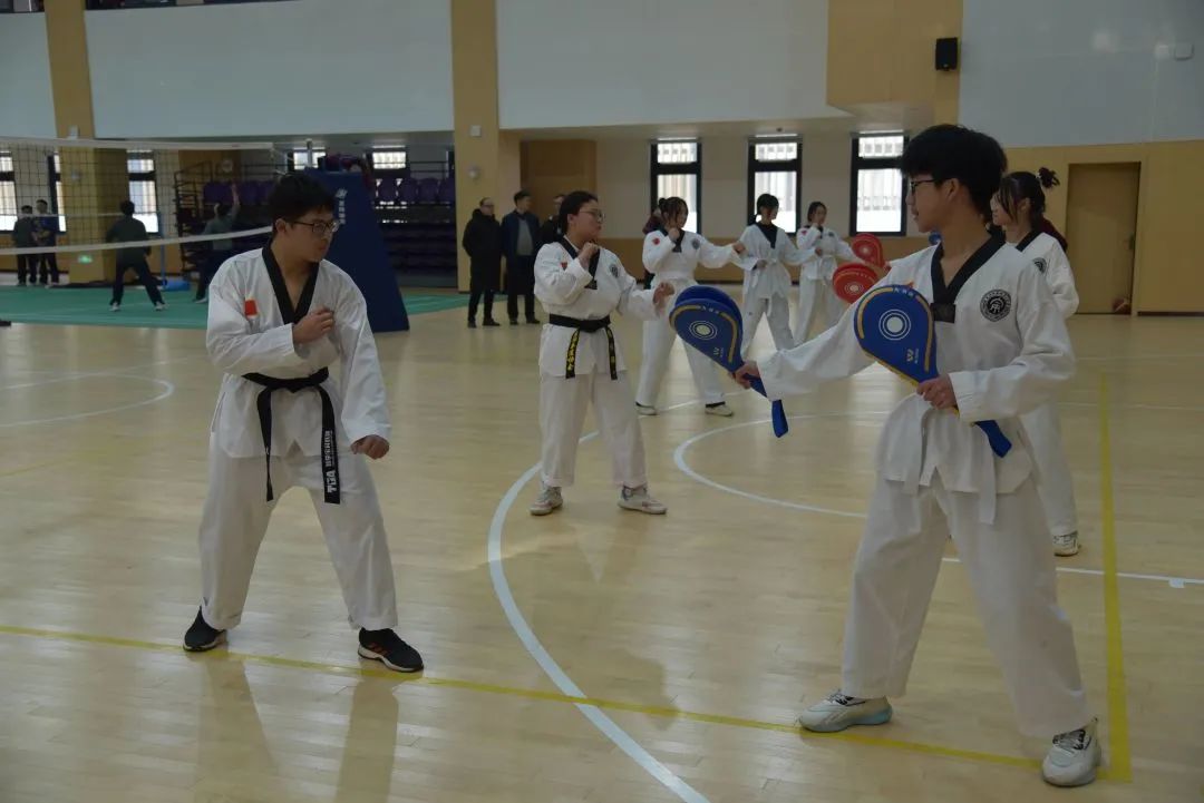 杭州市余杭第一中学怎么样,杭州市余杭第一中学官网