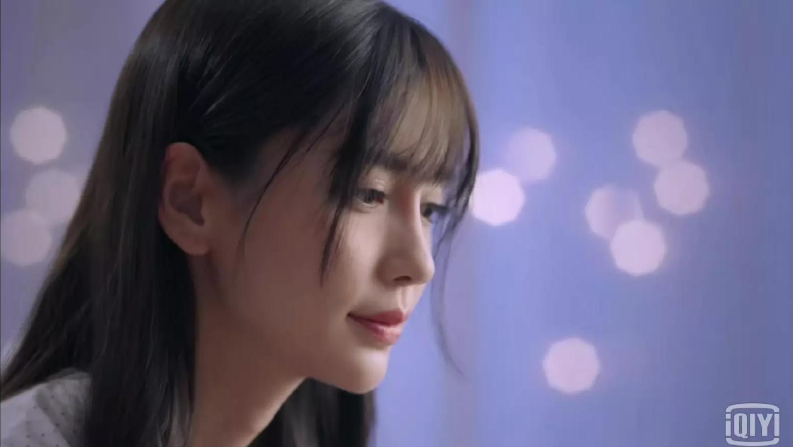 垫屁垫，烤瓷牙，戴美瞳：这些女明星的修修补补，看得人眼花缭乱