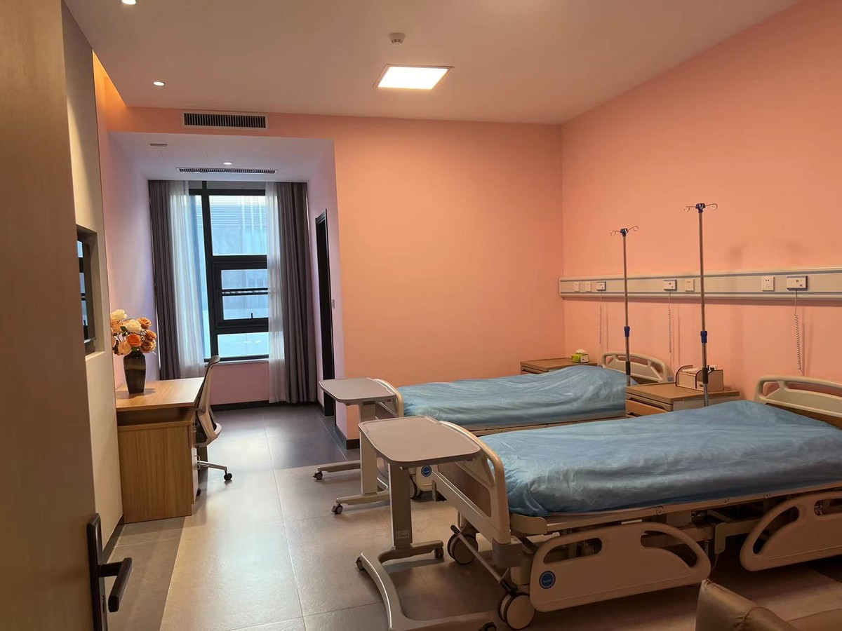 河南省医药信息学会赴尚泰科诺开展“百会链千企”科技服务活动