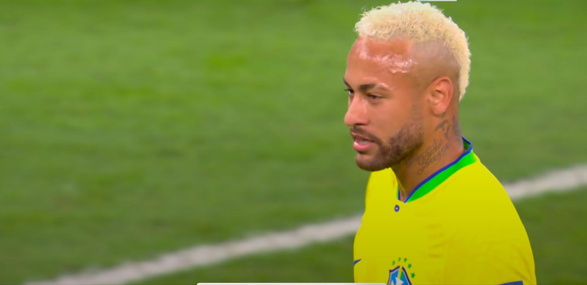 内马尔哭了背影,内马尔哭了是哪场比赛