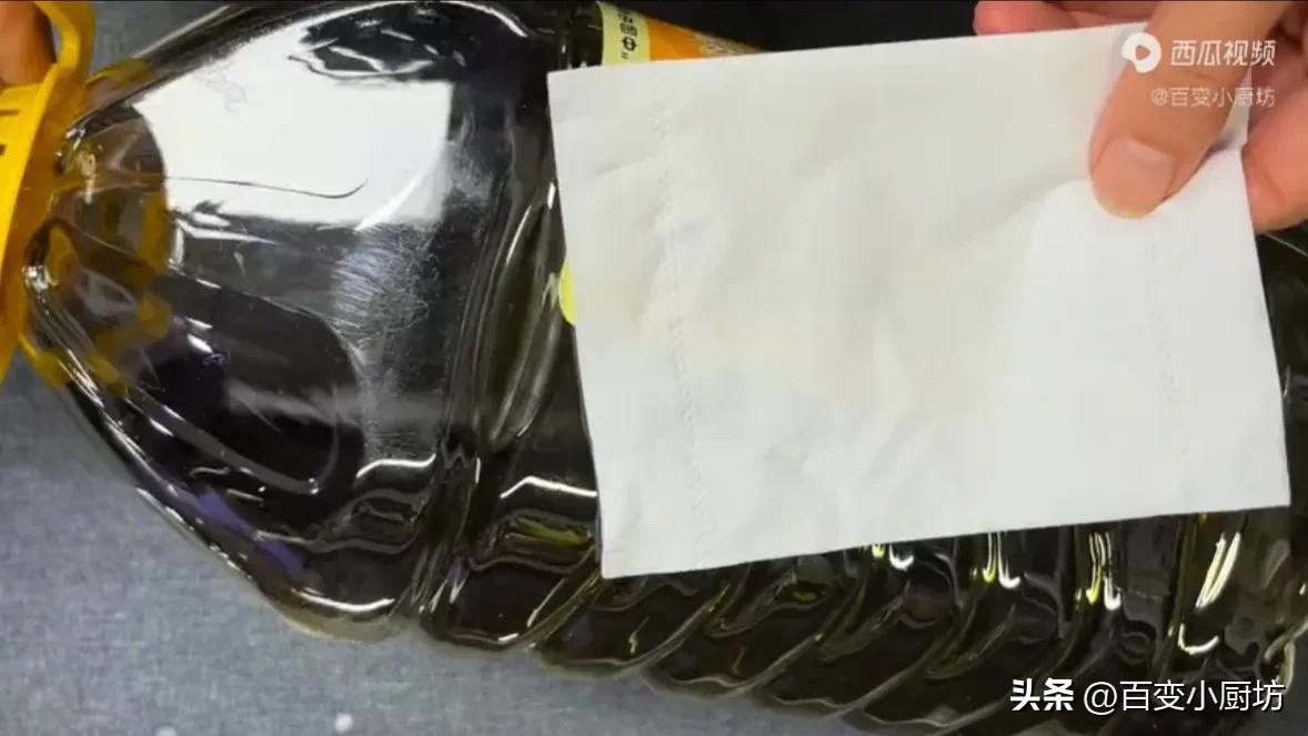 怎样认识食用油的真假视频,食用油好油坏油区别