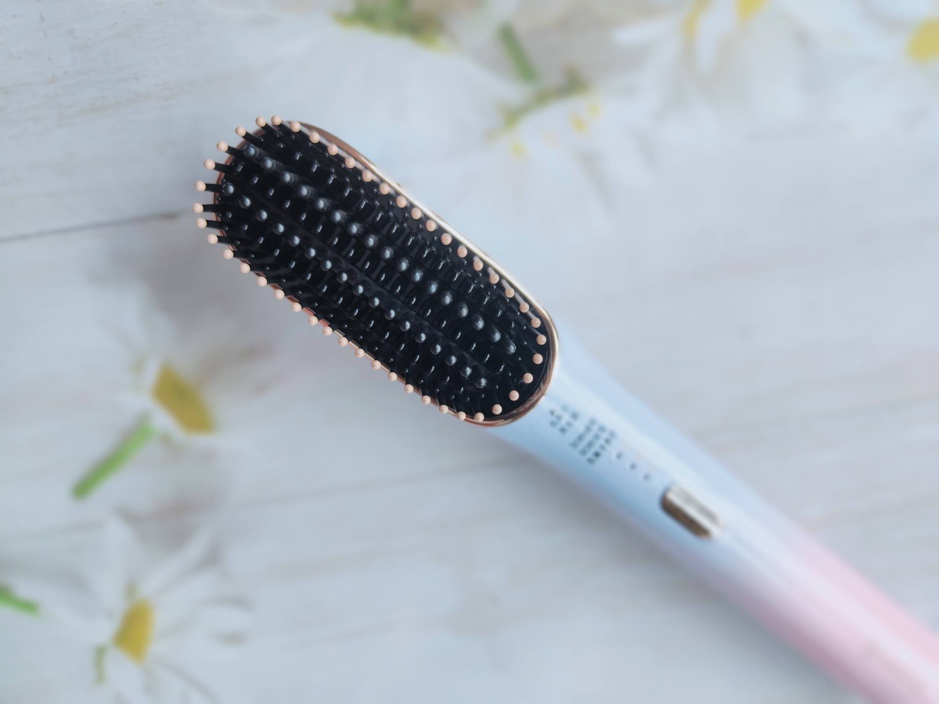 哪款直发梳最好用,哪一款的直发梳好用