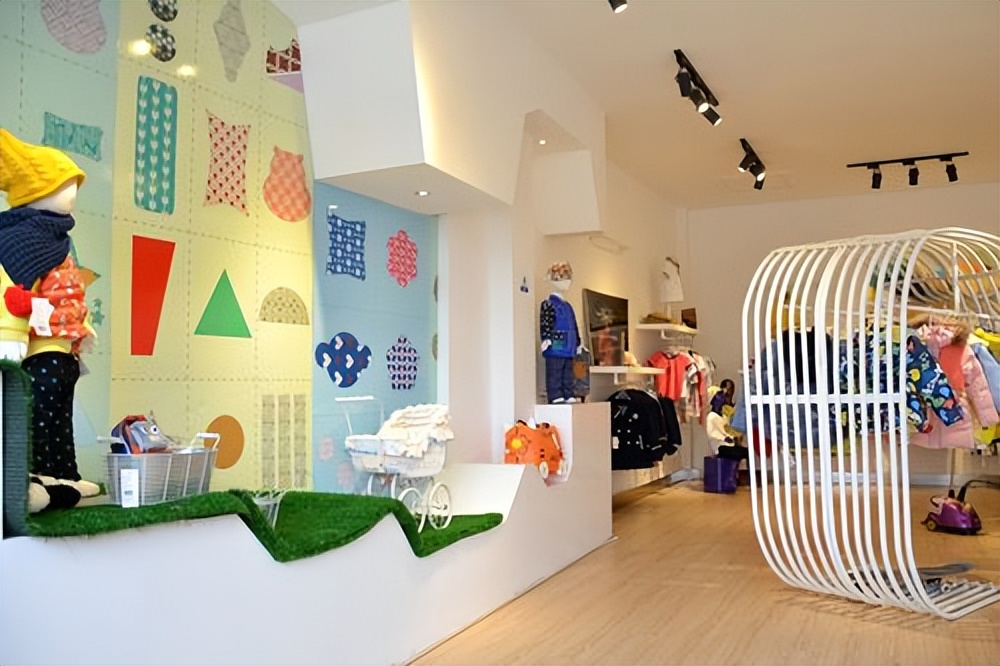 童装加盟店好还是自己拿货好,加盟一个以纯童装需要多少钱