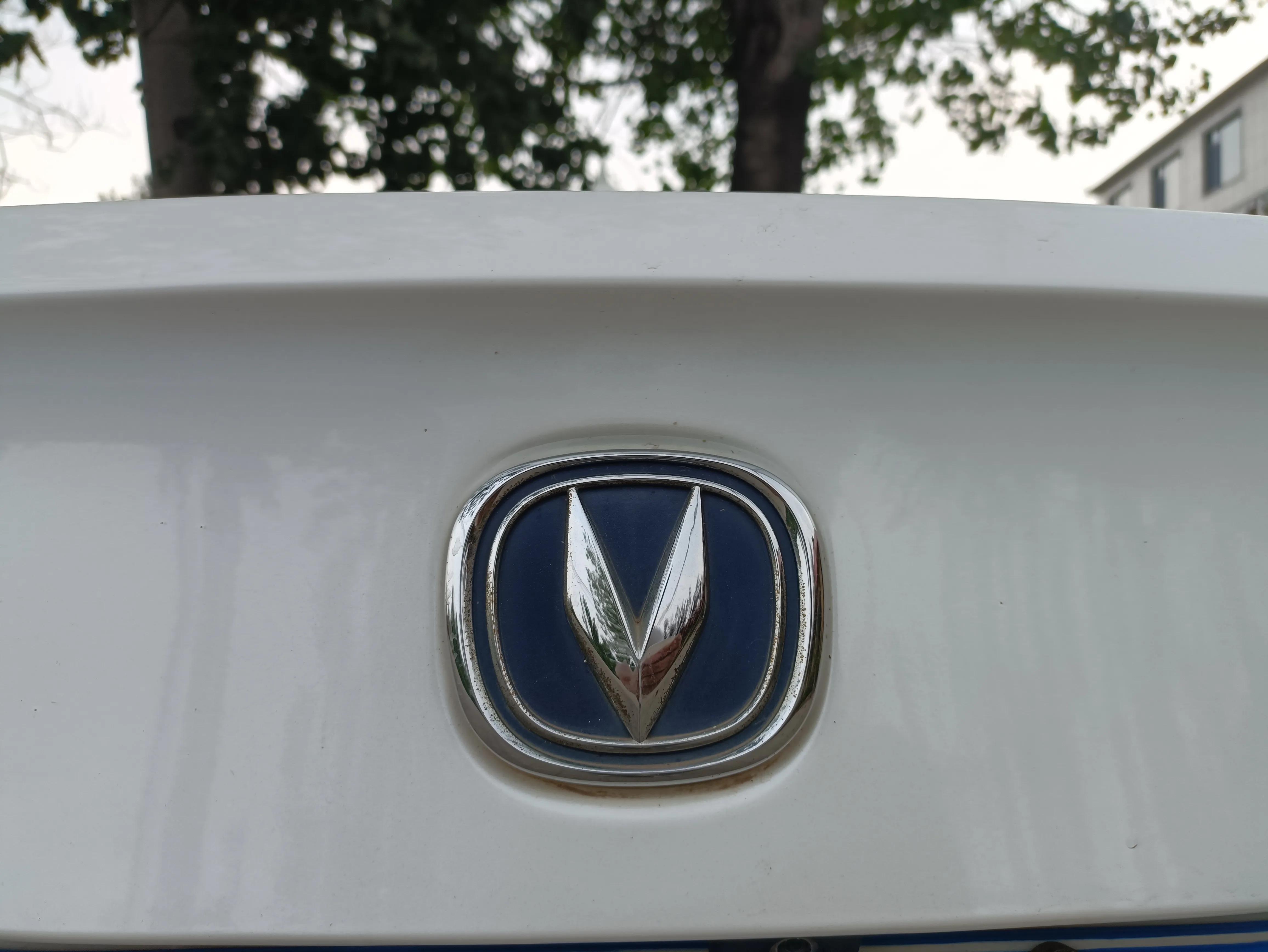 20款逸动尊贵版和22款逸动尊贵版,最经典的逸动是哪一款