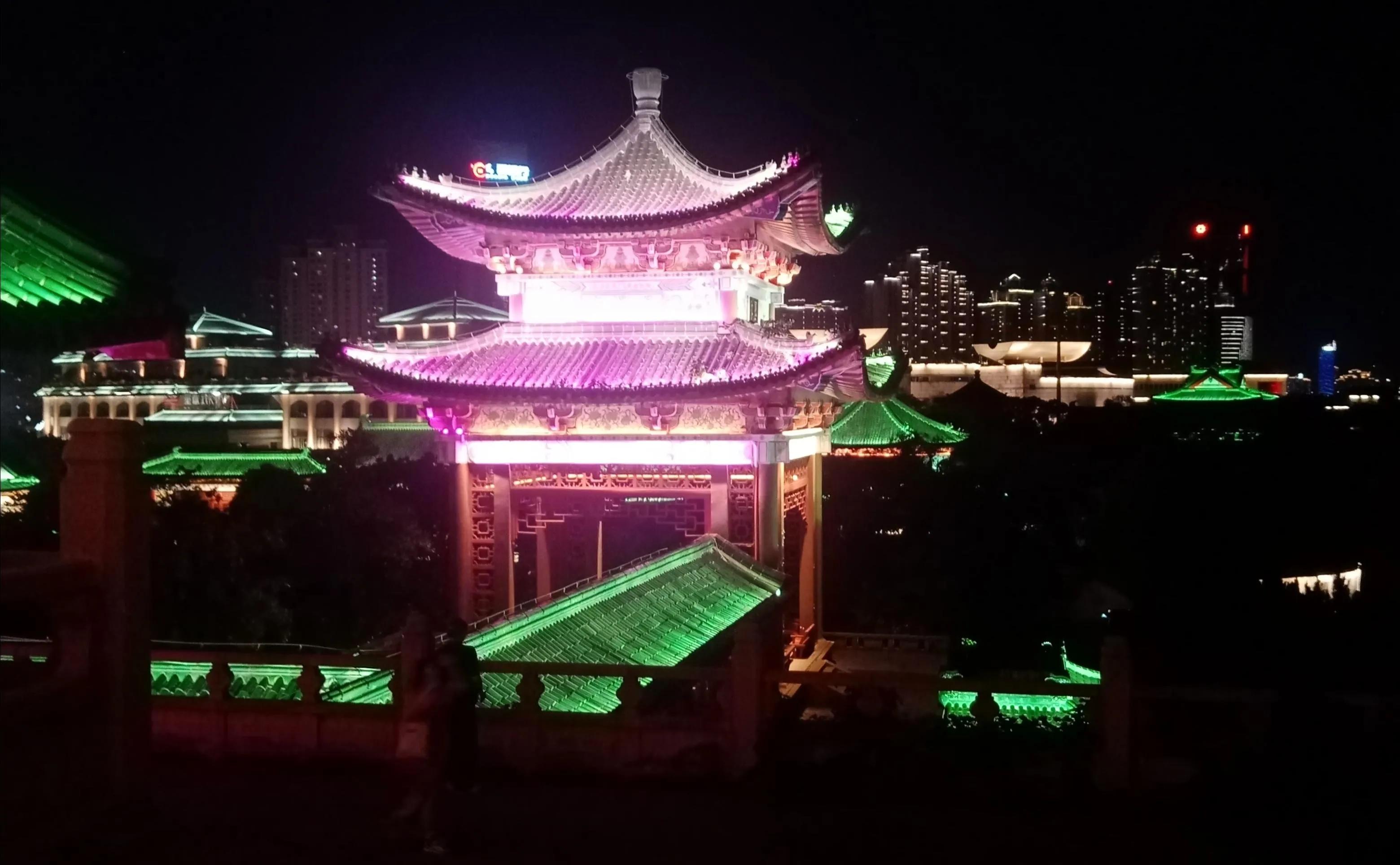 滕王阁是十大名楼之首,滕王阁是江南第一名楼