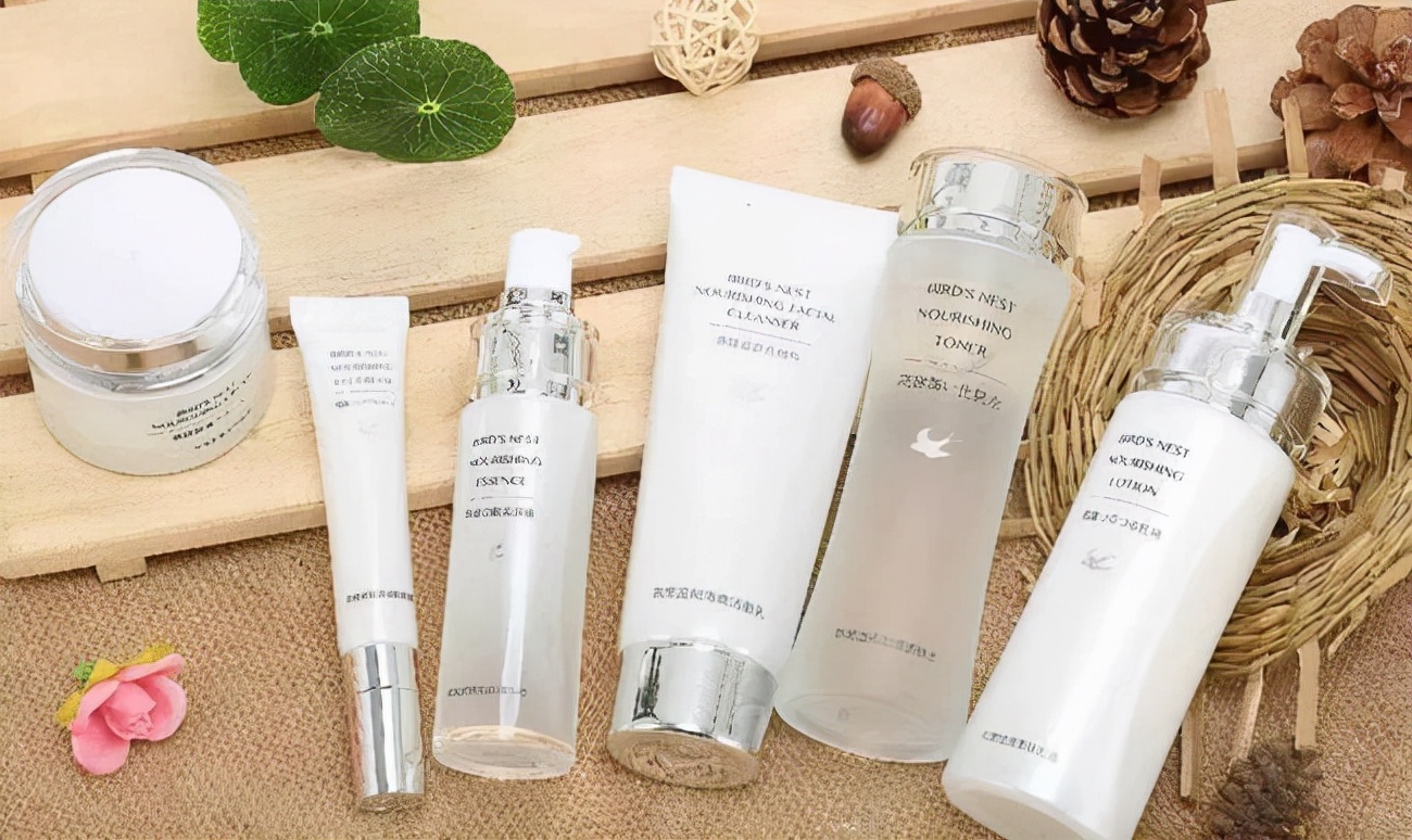 化妆换头技巧视频教程,化妆如换头如何打造精致演员脸