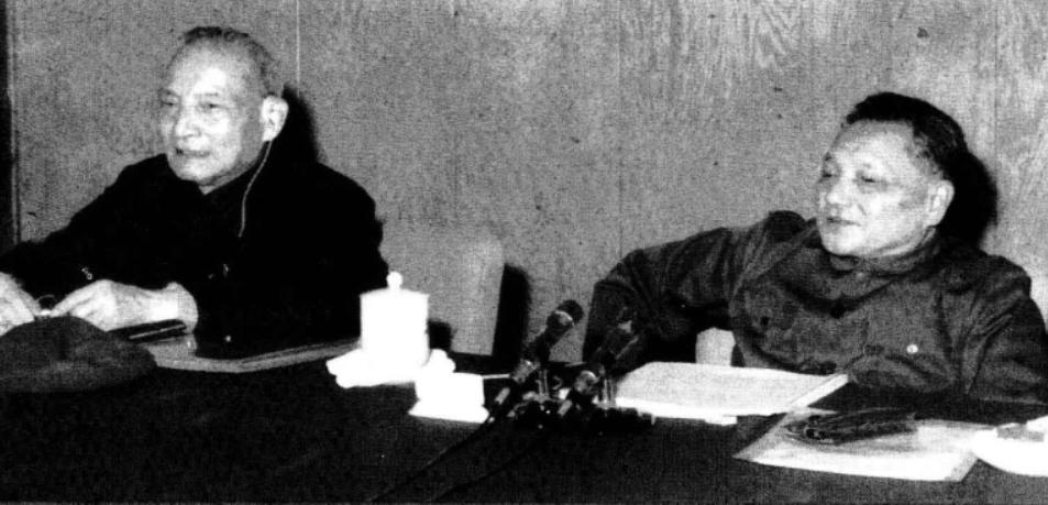 1961年，*云陈**视察养猪场，发火大骂：从来没见过这样养母猪的地方