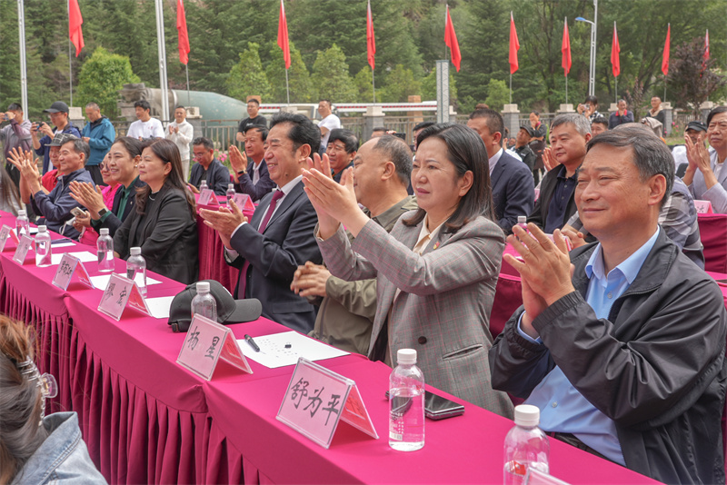 执光前行,阿坝州天宝