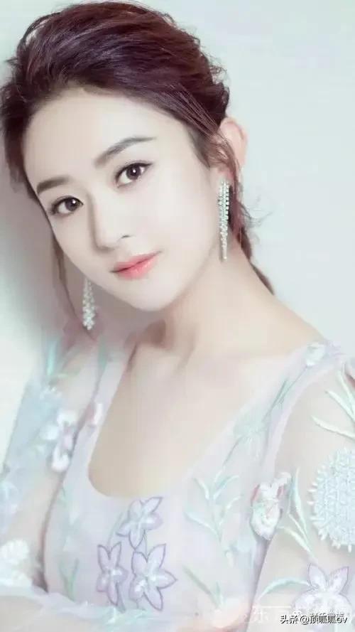 国家点名表扬的8位明星小视频,被央视点名表扬的年轻明星