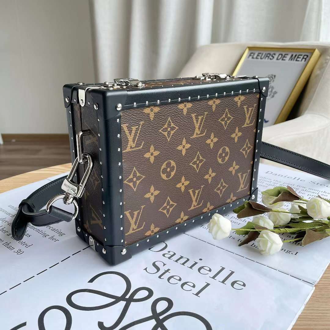 长沙二手包包奢侈品回收附近,长沙二手包回收店哪家好