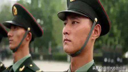 当兵三年退伍后缴费12年能退休吗,当兵2年到16年退伍感受