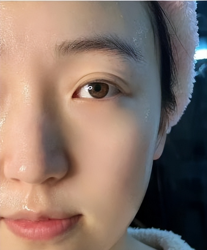 混合性皮肤适合雅诗兰黛护肤品,十大顶级护肤品排行榜雅诗兰黛