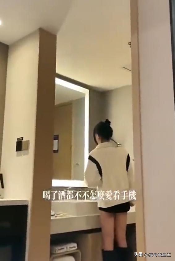 这所高校究竟有多乱？网友：堪比私人会所，瓜吃都吃不完！