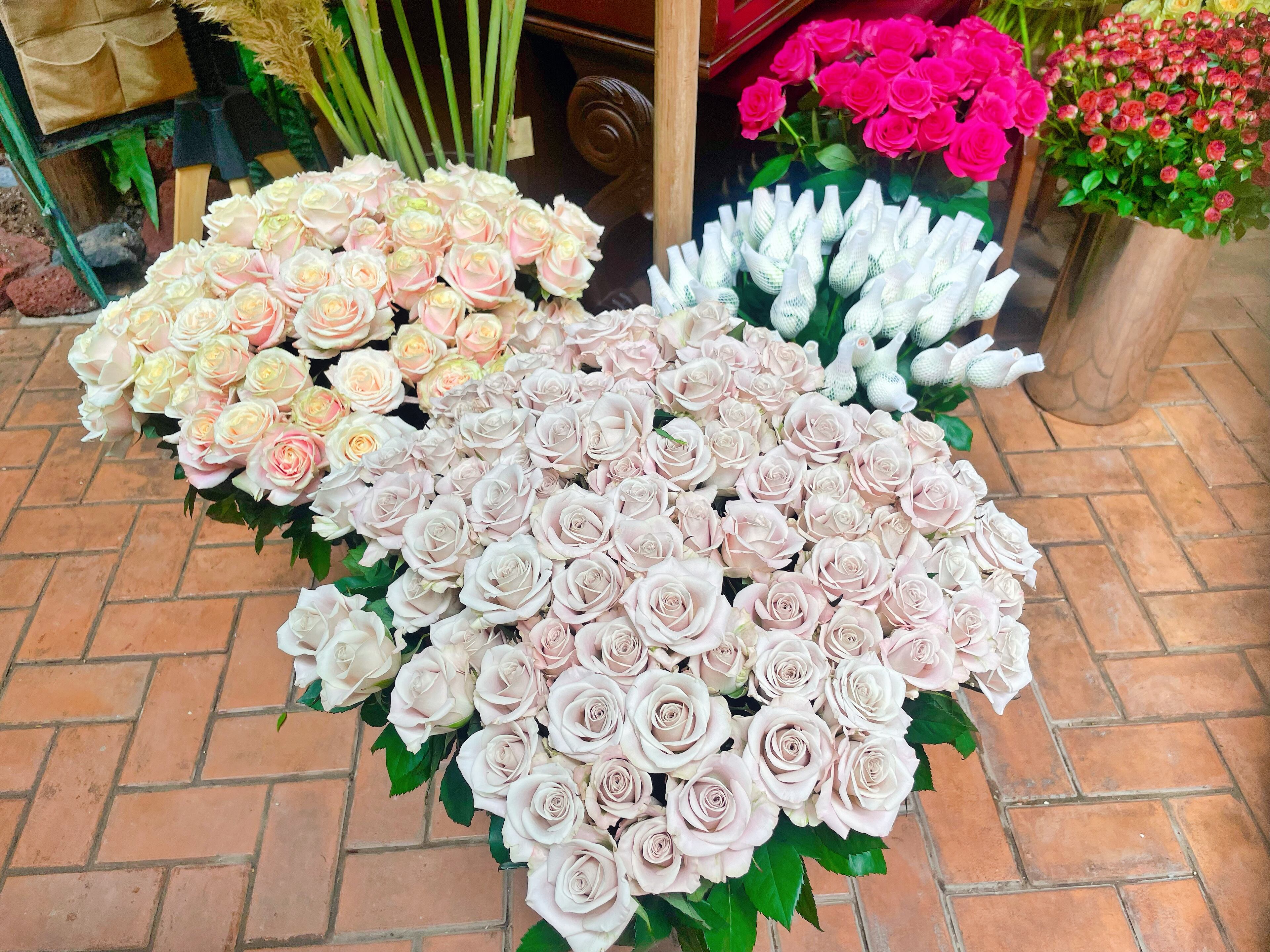 最近昆明花价格是多少,七夕花价为什么贵